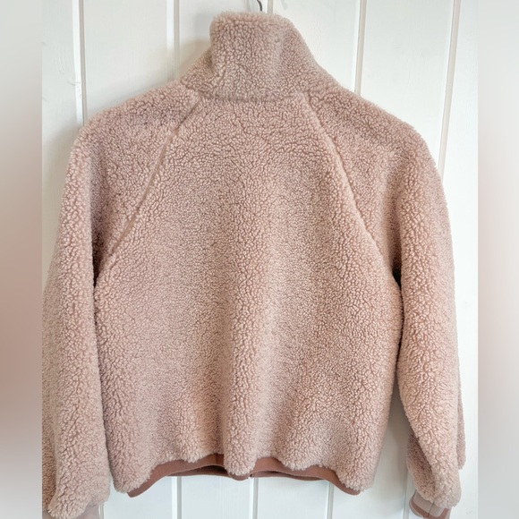 Sherpa Jacket - Picture 4 of 5